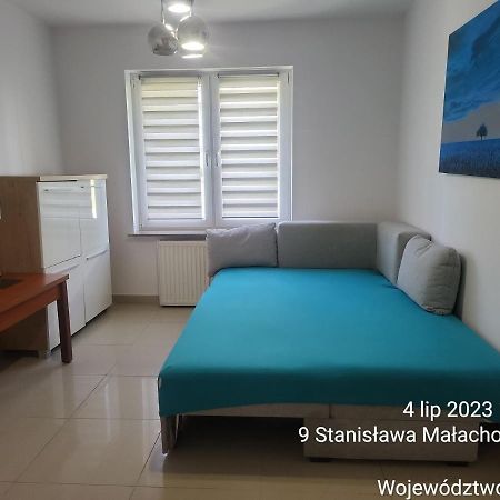 Apartamenty Rest Studio Self Check-In 24H بيتوم المظهر الخارجي الصورة