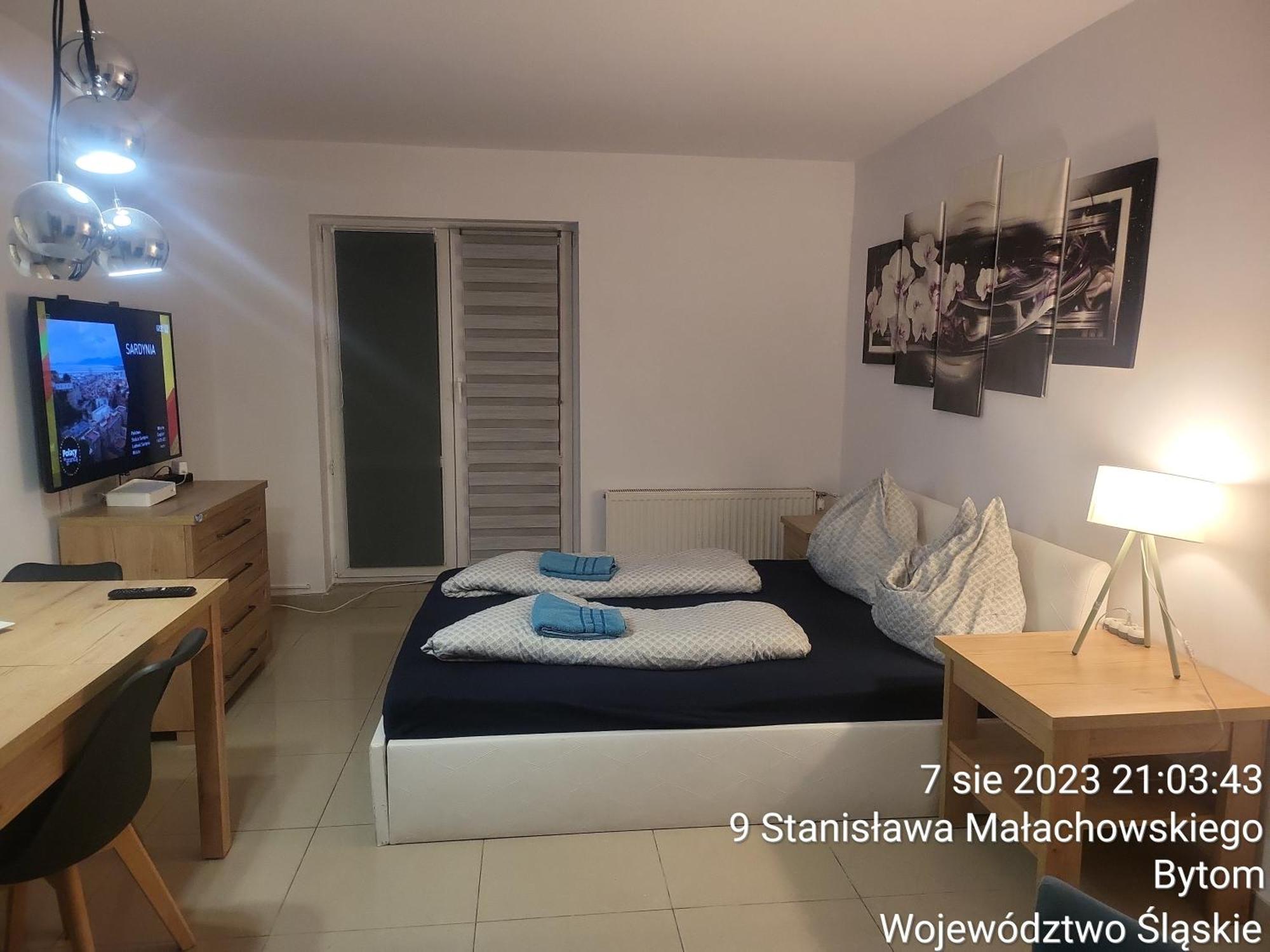 Apartamenty Rest Studio Self Check-In 24H بيتوم المظهر الخارجي الصورة